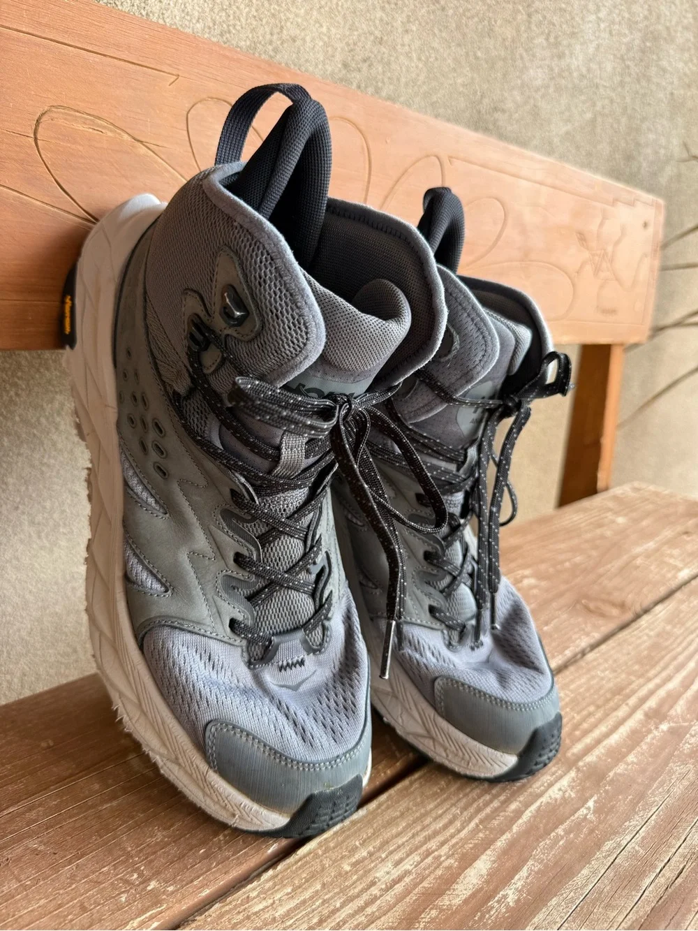 Men’s Hoka Anacapa Breeze Mid Hiking Boot 11D
